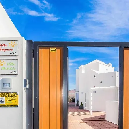 Amparo Playa Blanca (Lanzarote)